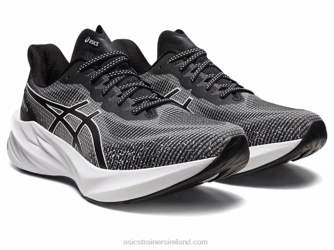 Novablast 3 Le Black/White Asics XXPD204