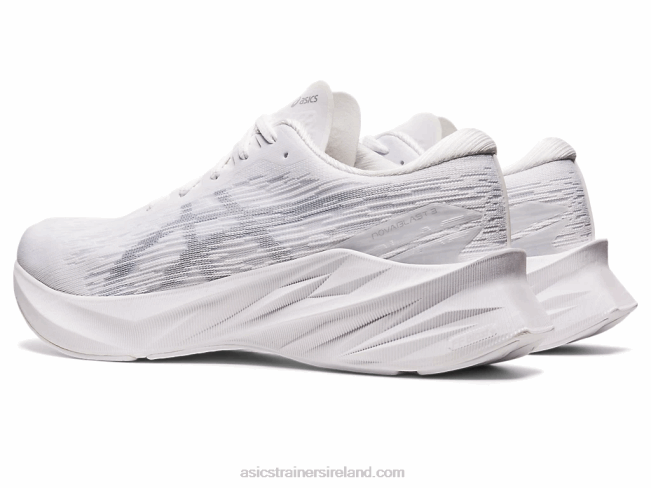 Novablast 3 White/Piedmont Grey Asics XXPD402