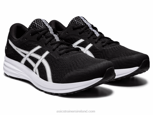 Patriot 12 Black/White Asics XXPD1865