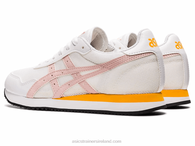 Tiger Runner Grade School White/Ginger Peach Asics XXPD4450