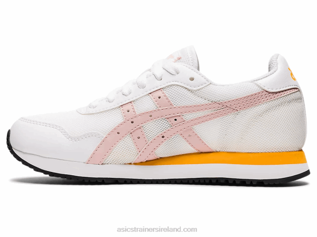 Tiger Runner Grade School White/Ginger Peach Asics XXPD4450